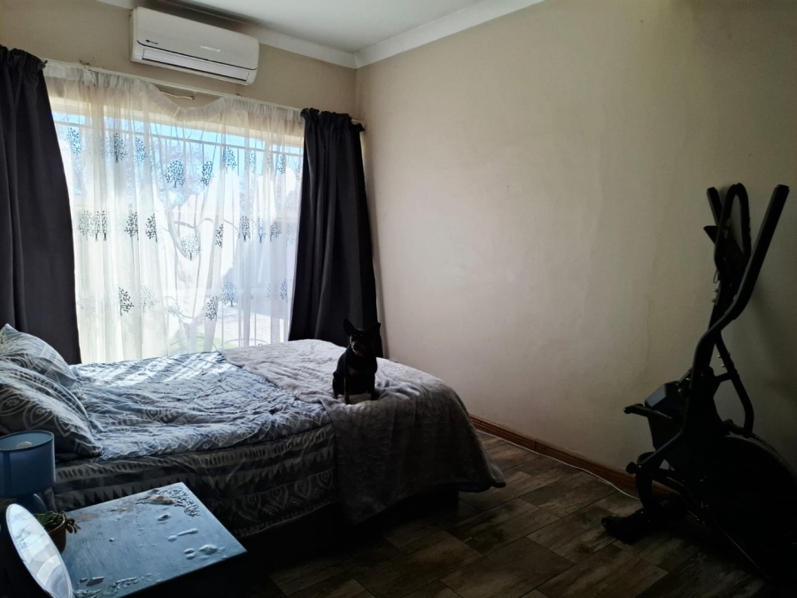 5 Bedroom Property for Sale in Wilgehof Free State